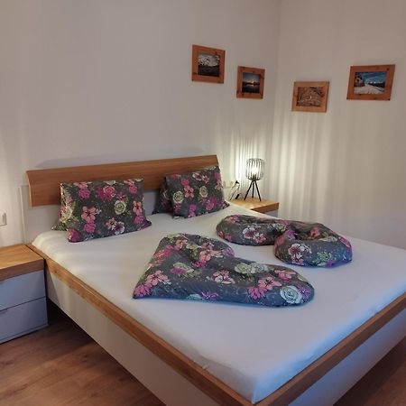 Apartment Klein & Fein Шлитерс Екстериор снимка