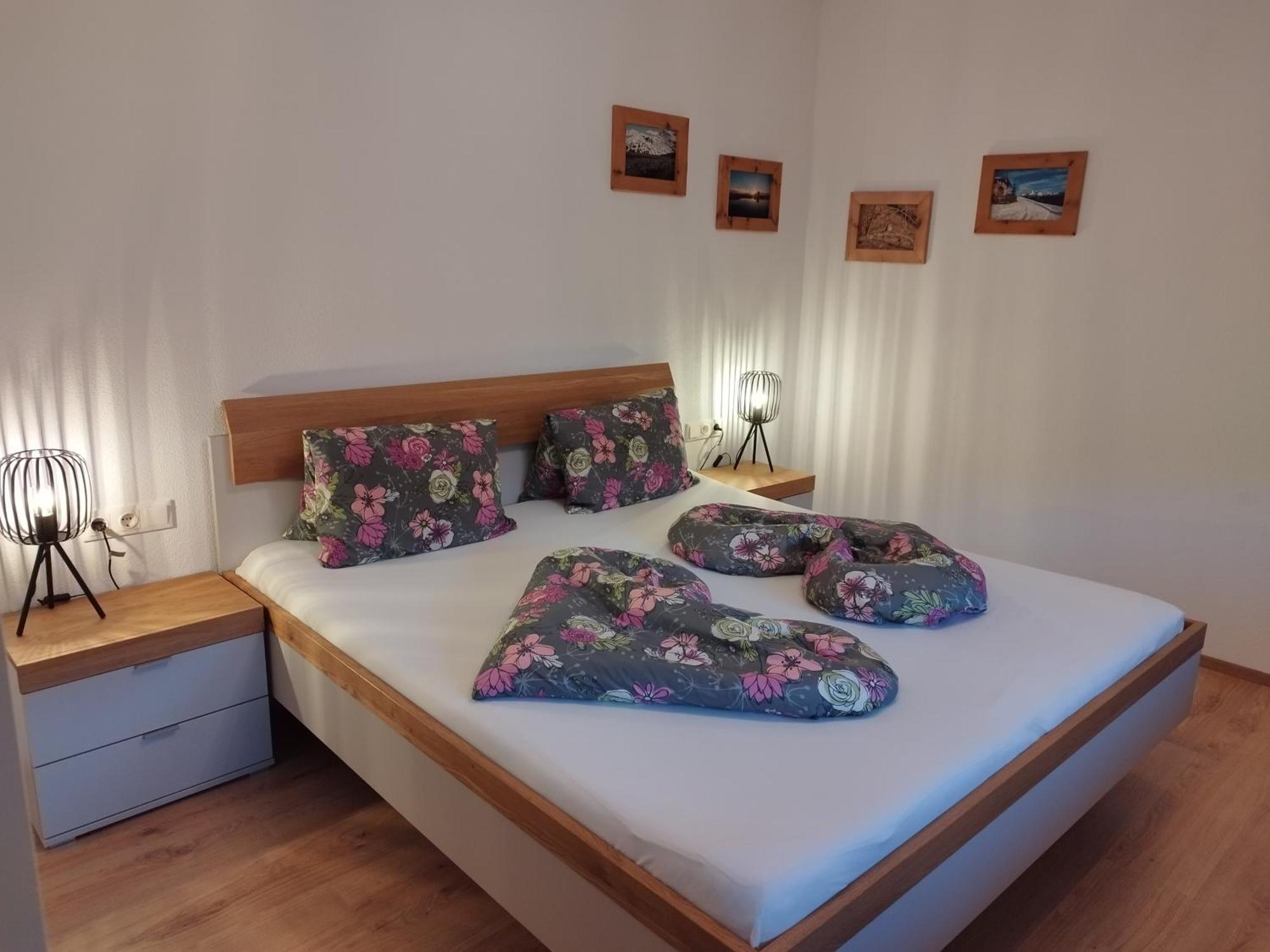 Apartment Klein & Fein Шлитерс Екстериор снимка